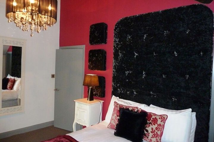 Room 21 of 44