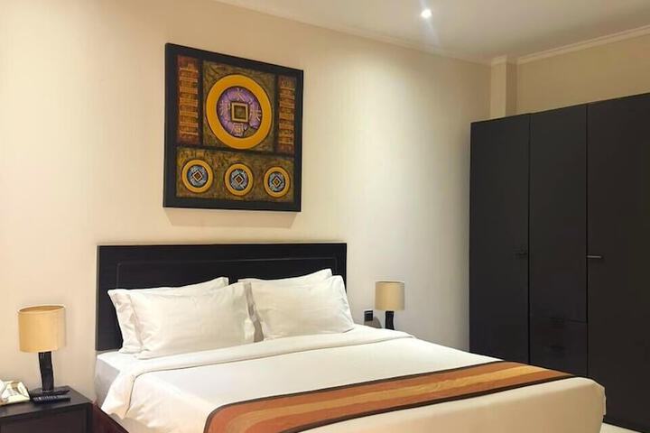 Room 11 of 73
