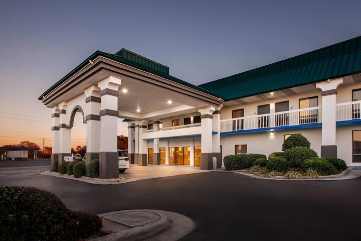 Hotel 34 of 36