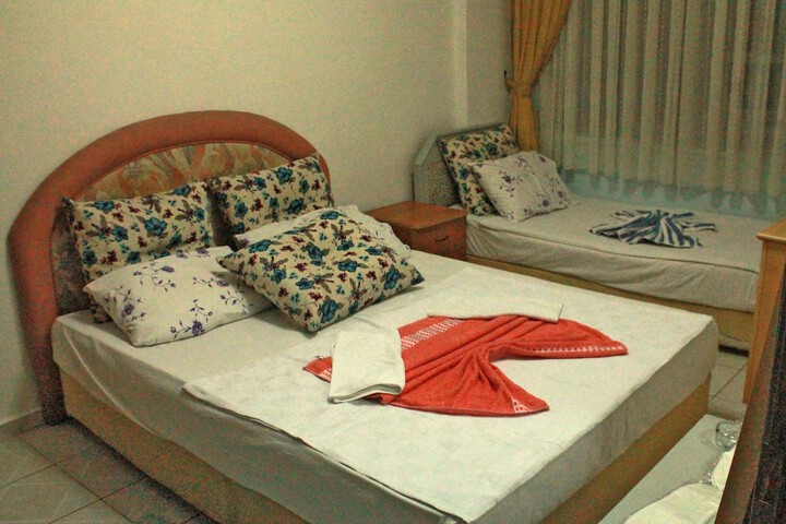 Room 47 of 105