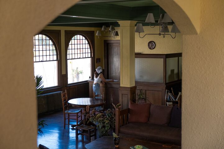 Entrance & Lobby