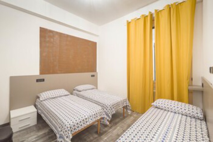 Room 31 of 38
