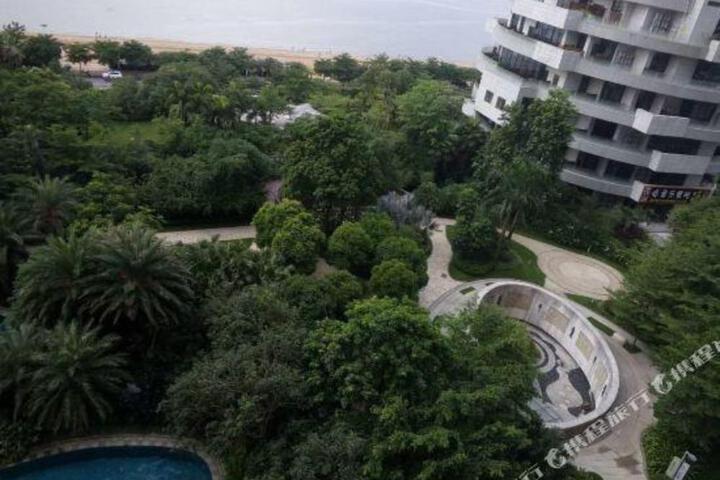 Beibuwan Yihao Dibiao Seaview Apartment Hotel