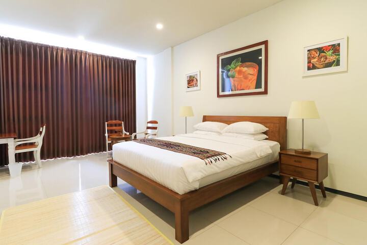 Room 4 of 34