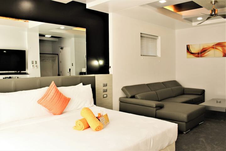 Room 50 of 403