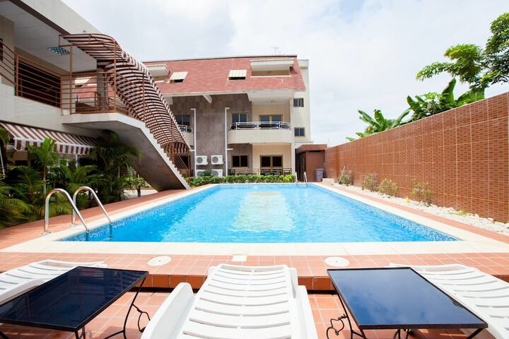Pool 16 of 27