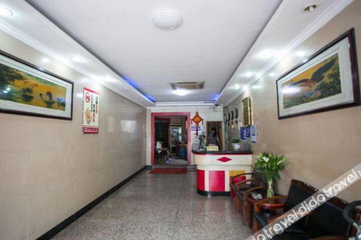Hotel Interior 12 of 25