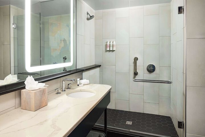 Bathroom shower