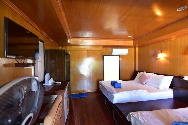 Room 15 of 72