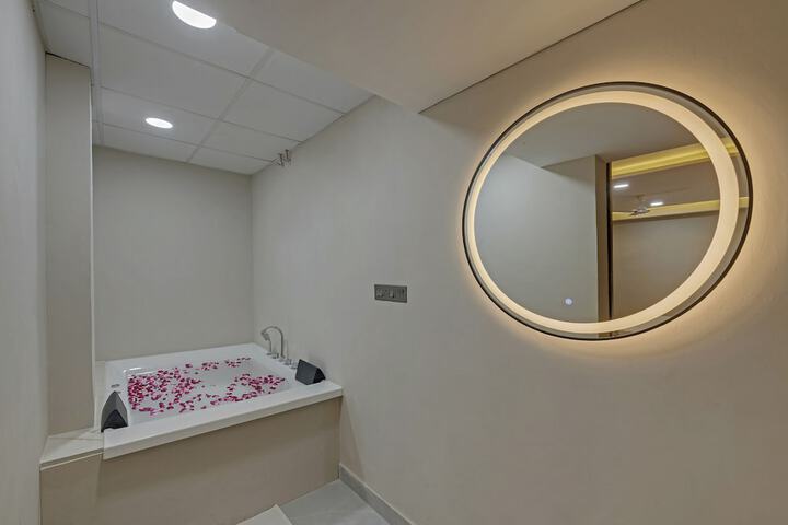 Room 18 of 26