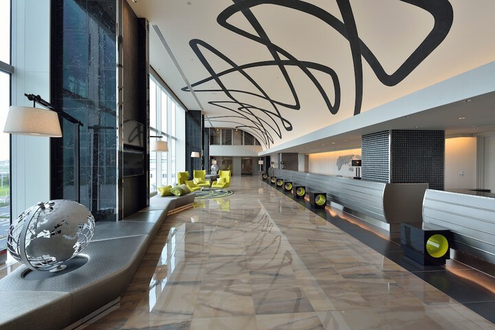 Hotel Lobby