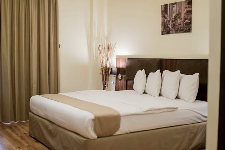 Room 26 of 39