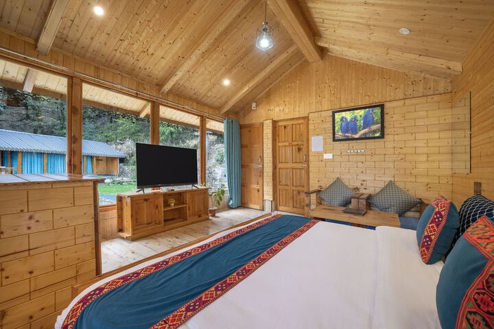 Room 8 of 49