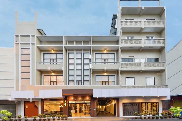 Old Thai Heng Hotel