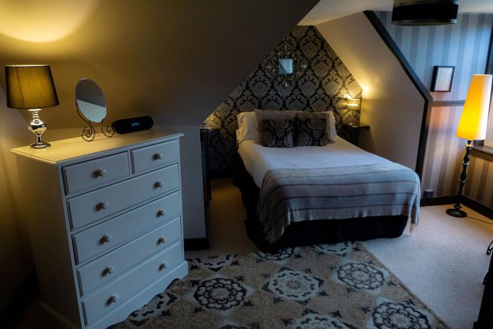 Room 7 of 58