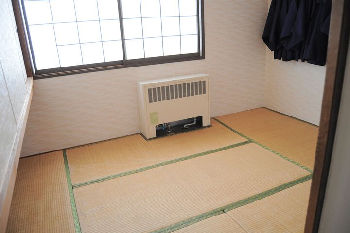 Room 7 of 20
