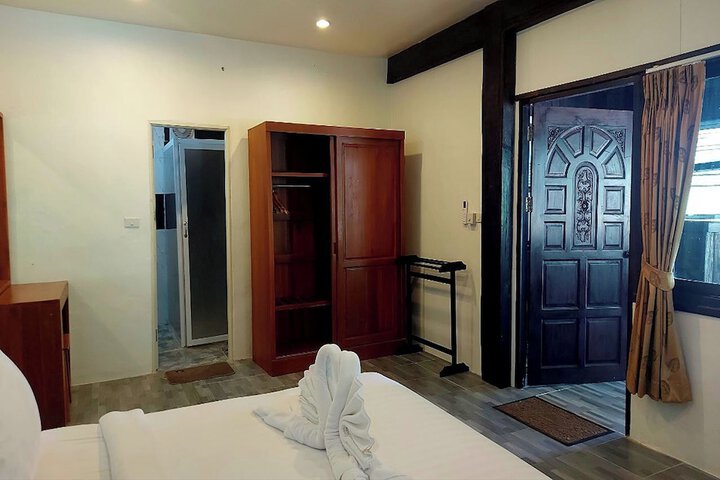 Room 20 of 83