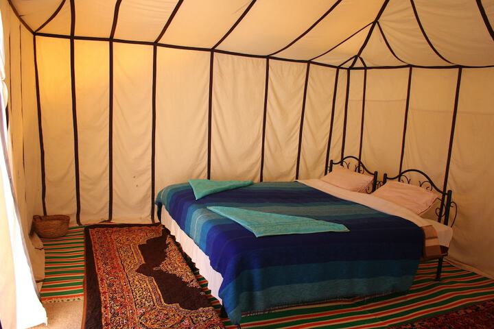 Room 11 of 27