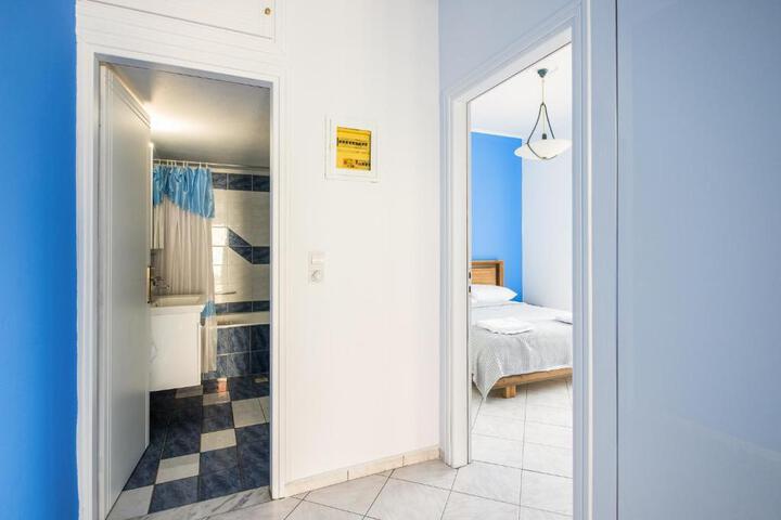 Blue & White Lux Flat Just 50 Meters From Beach