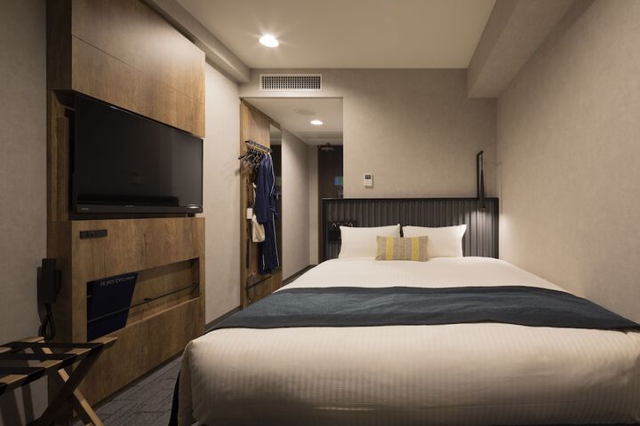 Room 8 of 59