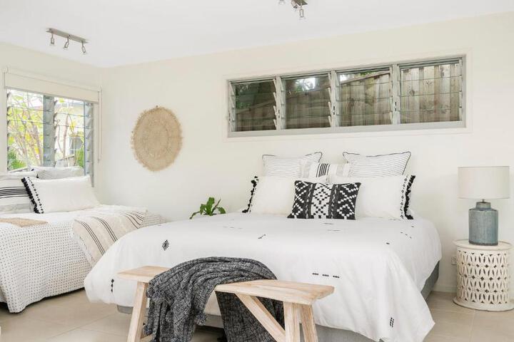 General 7 of 17