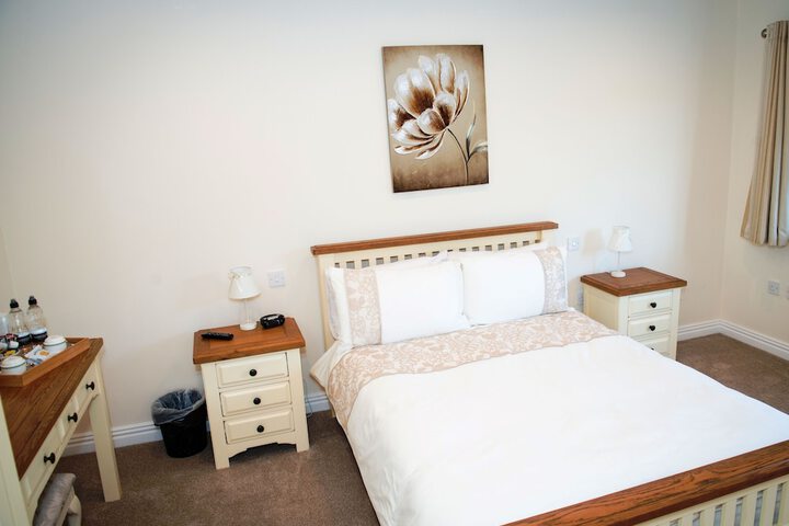 Room 10 of 40