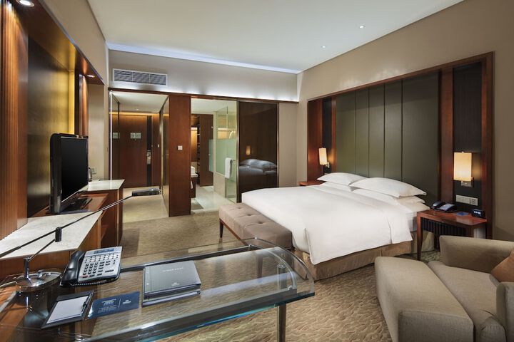 Room 18 of 71
