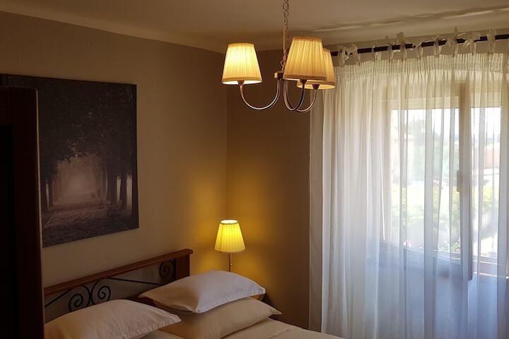 Room 16 of 57