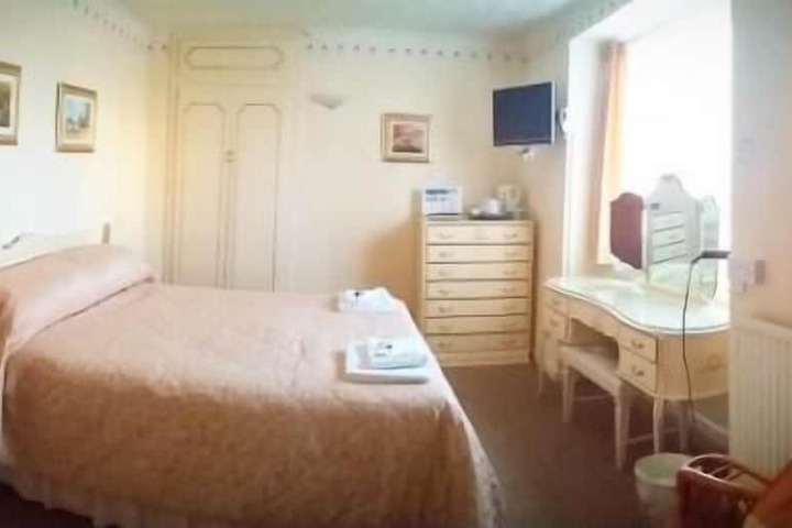 Room 25 of 70