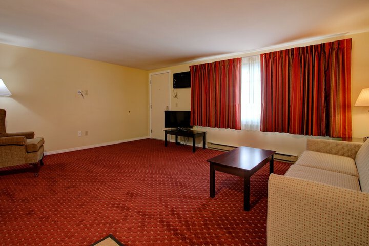 1 King Bed (1 of 25)