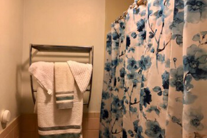 Room 5 of 26