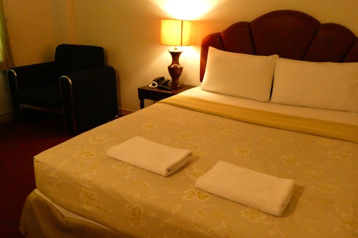 Room 11 of 67