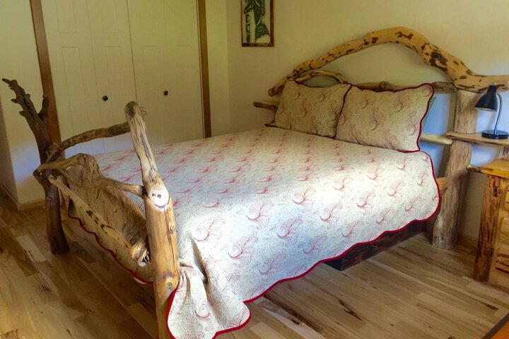 Room 5 of 61