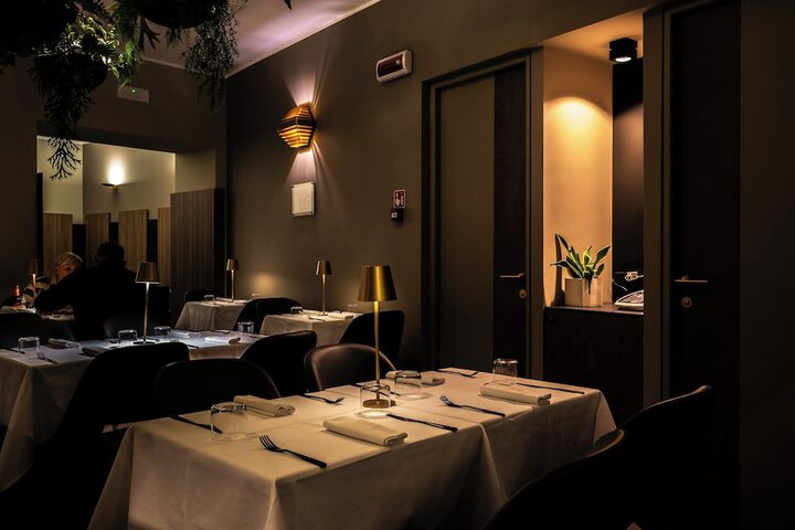 Dining 68 of 74