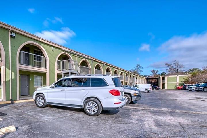 Parkway Inn Channelview