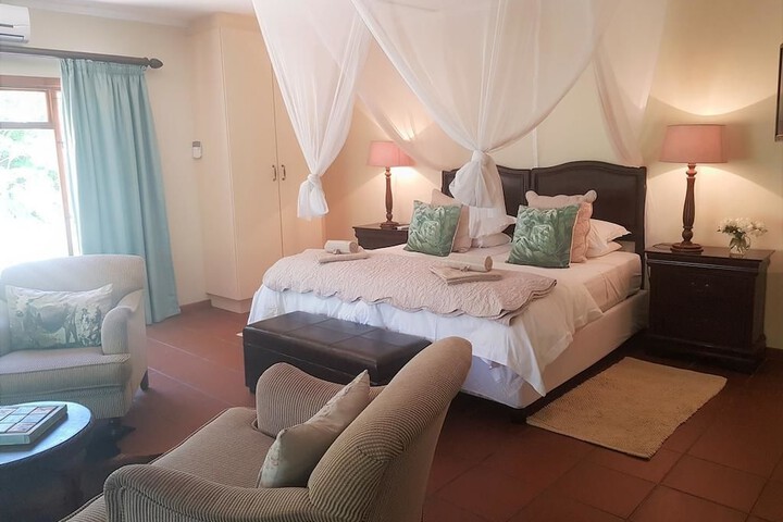 Room 12 of 24