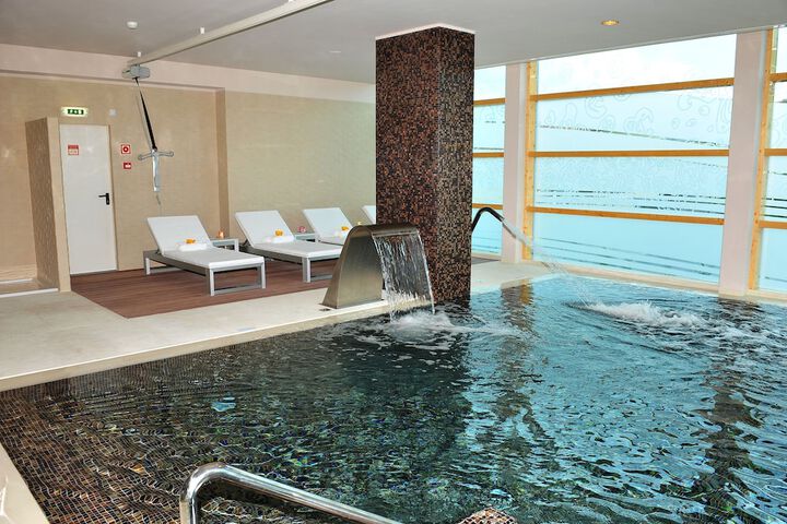 Pool 34 of 54