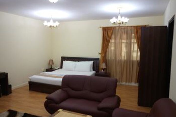 Tiger Home Hotel Apartment