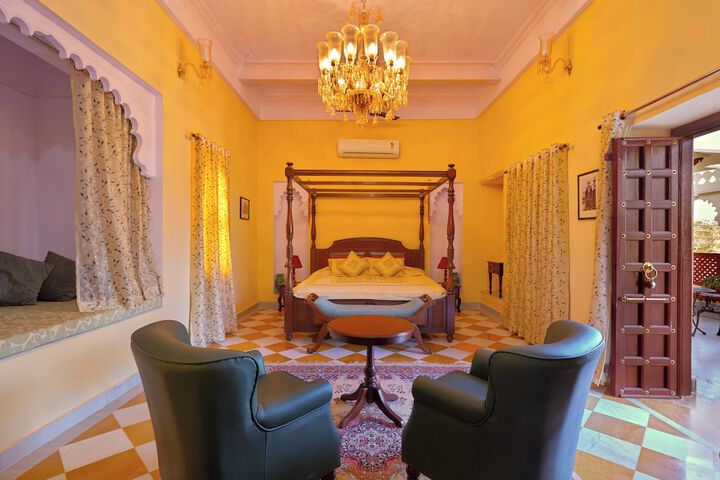 Room 20 of 40