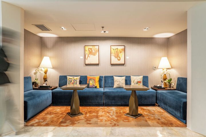 Guest Lobby