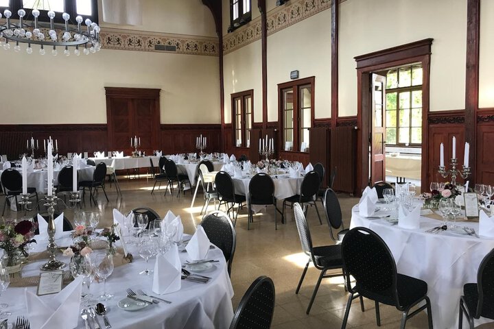 Ballroom/Hall 53 of 59