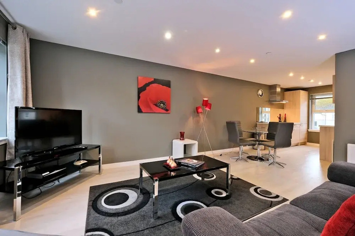 Stylish Home Near Aberdeen Station