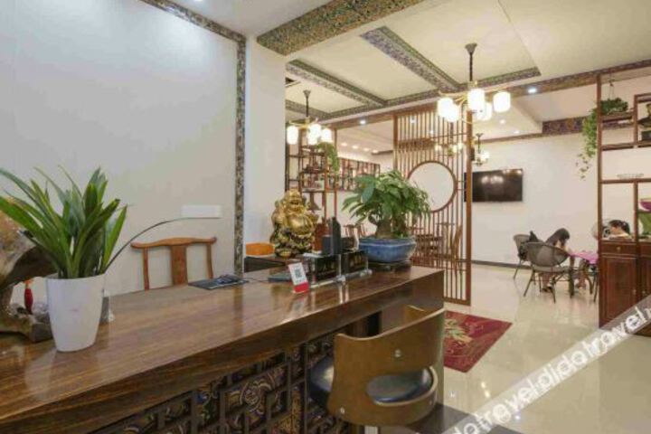 Hotel Interior 7 of 27
