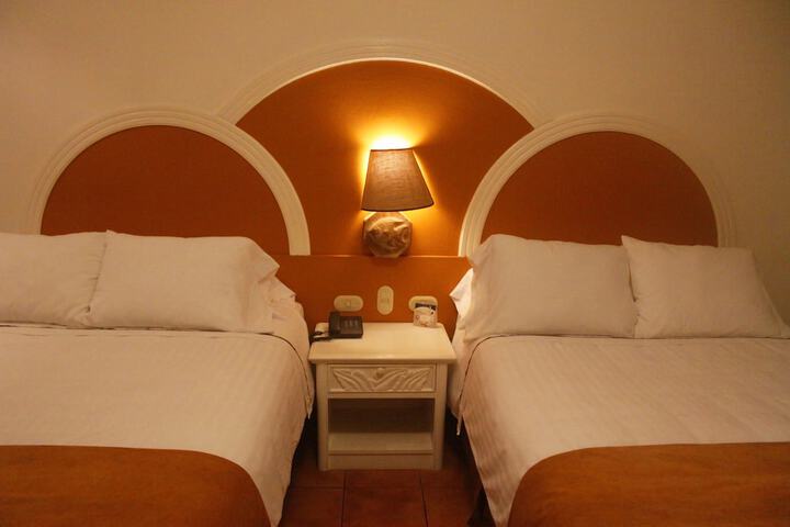Room 5 of 47