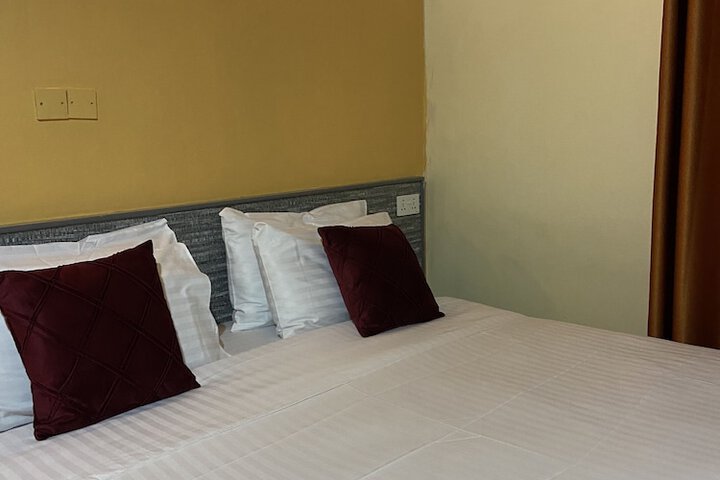 Room 14 of 29