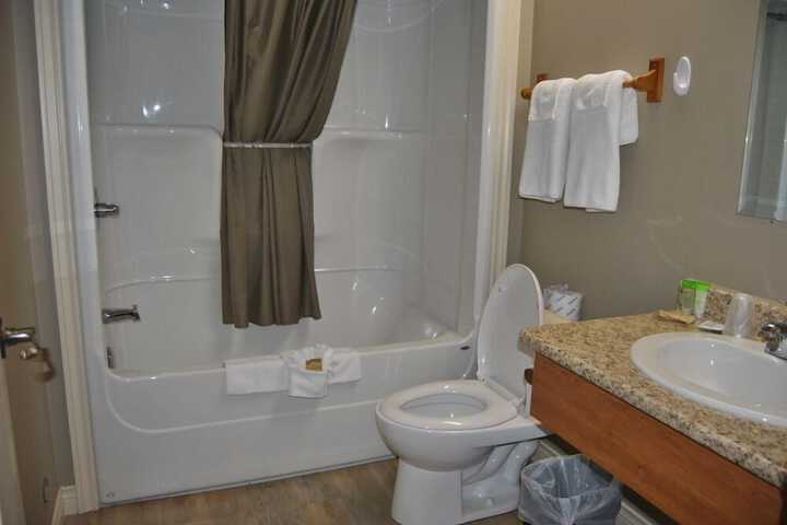 Room 16 of 27