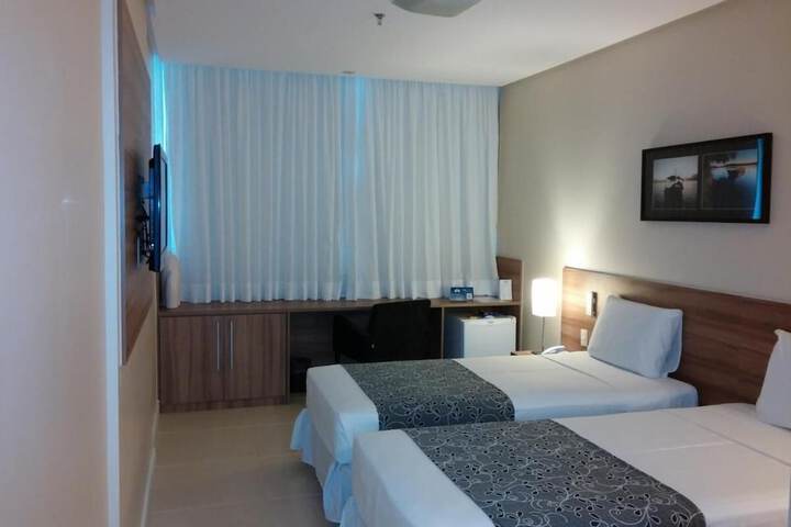 Room 4 of 14