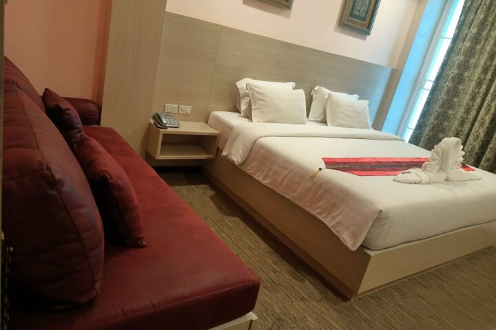 Room 28 of 56