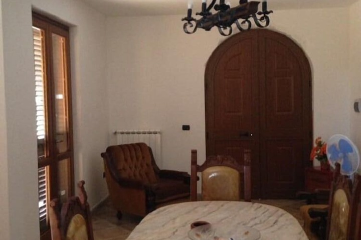 Room 62 of 108