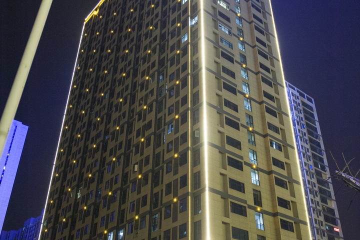 New Beacon Chuyue Hotel